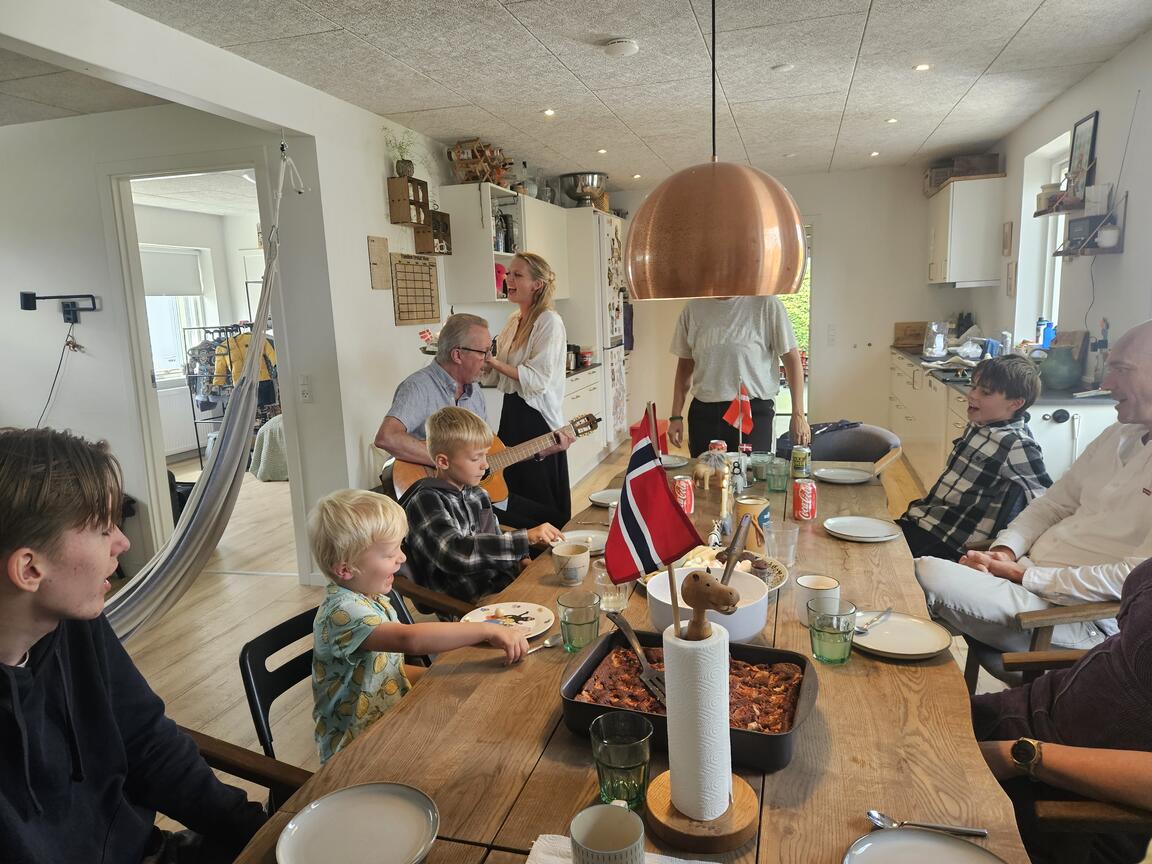 Klik på billedet for at lukke vinduet