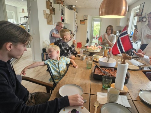 Klik på billedet for at se det i større format
